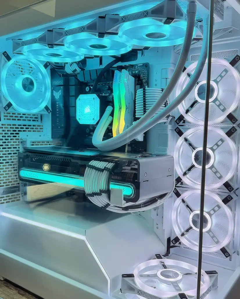 Montaje Gaming PC Phanteks El Berrueco